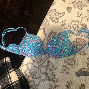Never worn Cabana bikini top